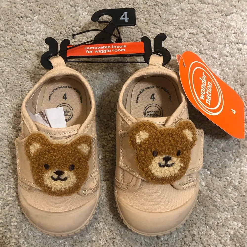 NWT Wonder Nation Tan Bear Velcro Tennis Athletic Slip on Shoes Sz 4 Toddler